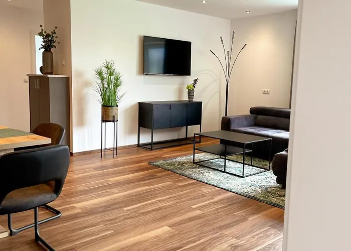 Theview Garden Apartment Fuegen